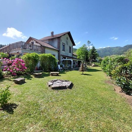 Au Bonheur Fait Maison Bed & Breakfast แซงต์-มอริซ-ซูร์-โมแซล ภายนอก รูปภาพ