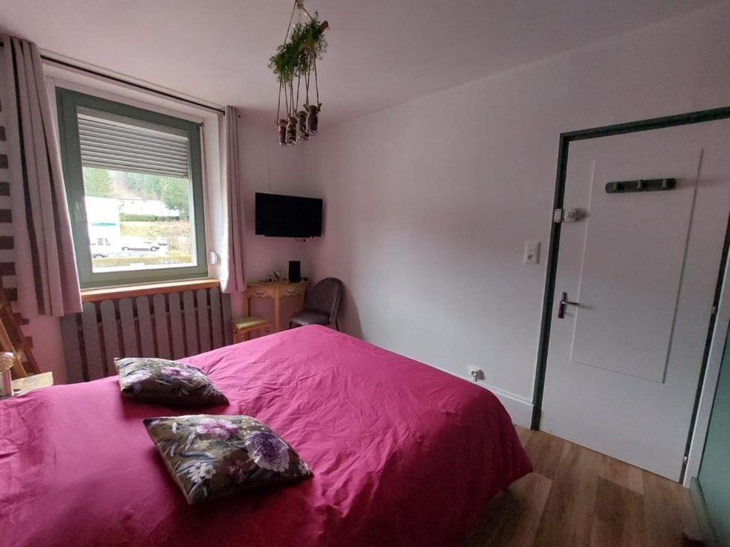 Au Bonheur Fait Maison Bed & Breakfast แซงต์-มอริซ-ซูร์-โมแซล ภายนอก รูปภาพ